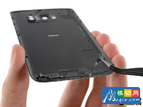 三星Galaxy S7完全拆解：最美手机最怕摔